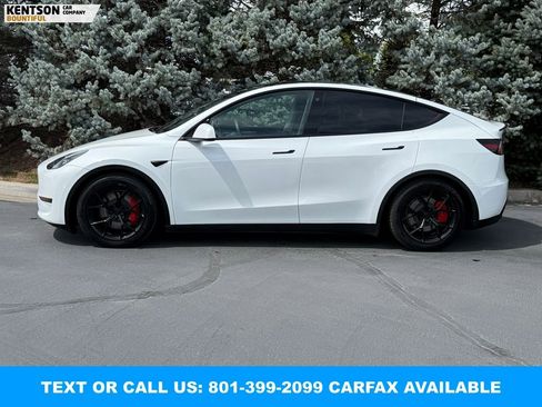Used 2022 Tesla Model Y Performance AWD/4WD image 4
