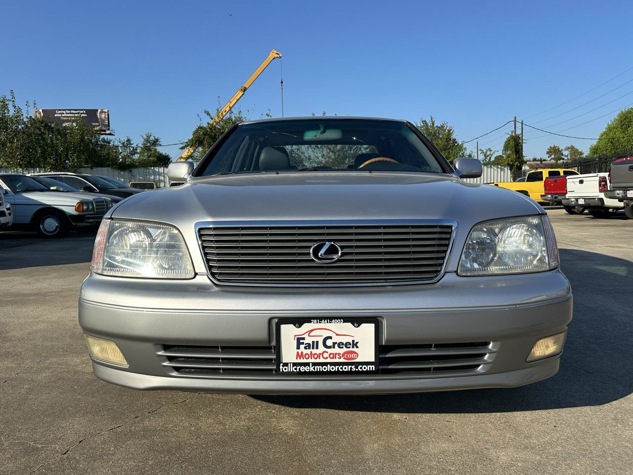 Used 1999 Lexus LS 400 w/ Premium Pkg RWD image 9