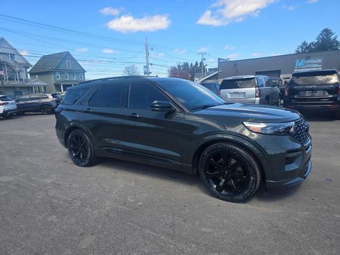 Used 2024 Ford Explorer ST w/ Equipment Group 401A image 5