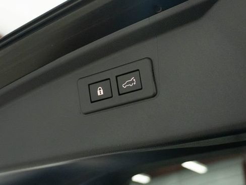 Used 2024 Subaru Outback Onyx Edition XT AWD/4WD image 26