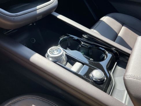 New 2026 Ford Explorer Platinum image 40