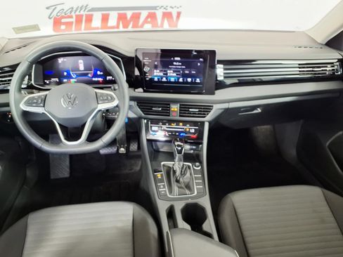 Used 2025 Volkswagen Jetta S FWD image 11