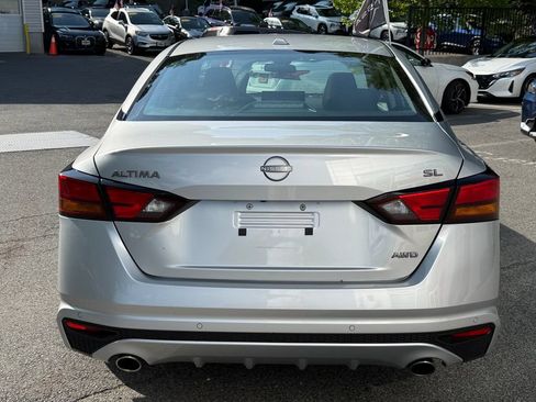 Used 2024 Nissan Altima 2.5 SL AWD/4WD image 5
