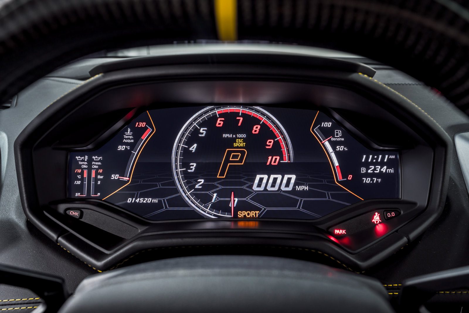 Used 2021 Lamborghini Huracan EVO RWD image 16