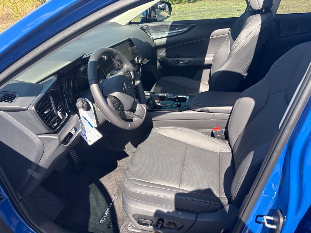 Used 2026 Lexus NX 350 AWD w/ Accessory Package (Z2) image 17