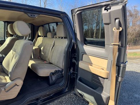 Used 2013 Ford F150 XLT w/ Luxury Equipment Group image 11