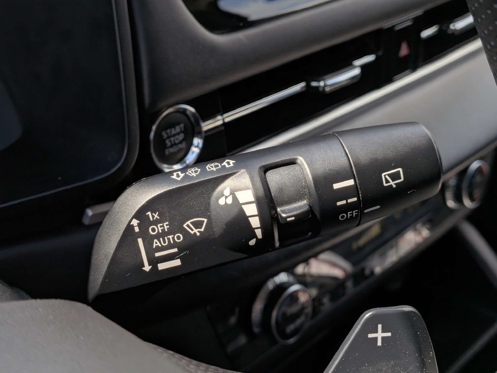Used 2025 Mitsubishi Outlander SE FWD image 24