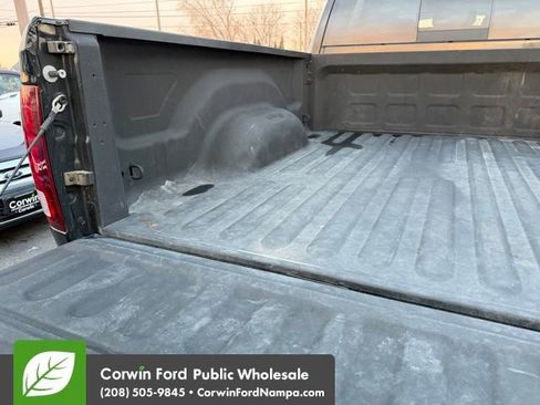 Used 2017 RAM 2500 Laramie w/ Sport Appearance Group image 32