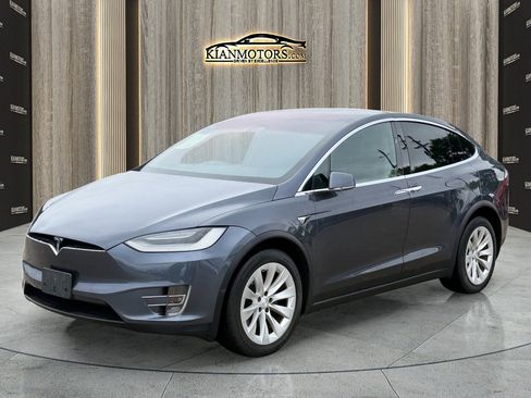 Used 2020 Tesla Model X Long Range AWD/4WD image 8