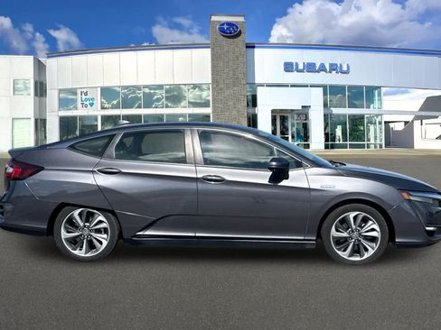 Used 2019 Honda Clarity Plug-In Hybrid image 6