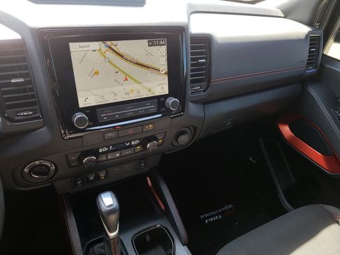 Certified 2024 Nissan Frontier PRO-4X w/ Pro Convenience Package image 3