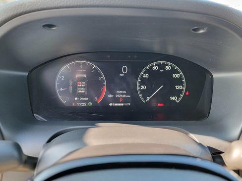 Certified 2025 Honda HR-V Sport image 24