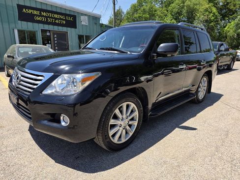 Used 2009 Lexus LX 570 4WD image 3