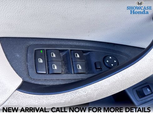 Used 2018 BMW X1 sDrive28i FWD image 9