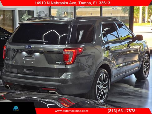Used 2017 Ford Explorer Sport w/ Equipment Group 401A AWD/4WD image 12