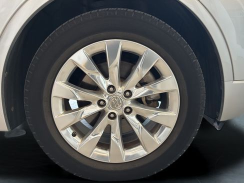 Used 2017 Buick Envision Essence FWD image 41
