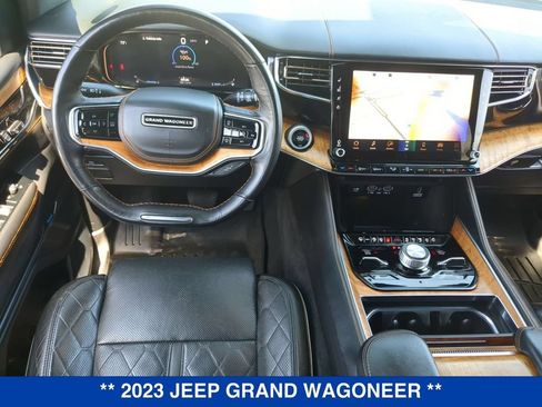 Used 2023 Jeep Grand Wagoneer Series III AWD/4WD image 18