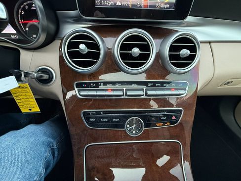Used 2016 Mercedes-Benz C 300 Sedan image 22