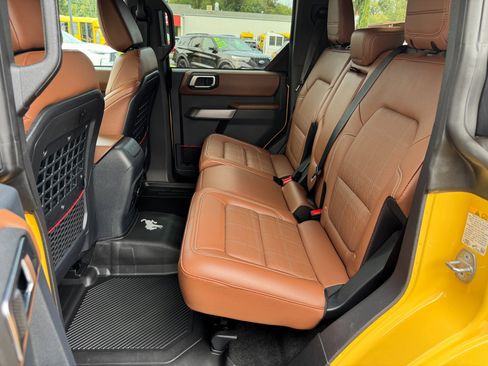 Used 2023 Ford Bronco Heritage Edition image 36