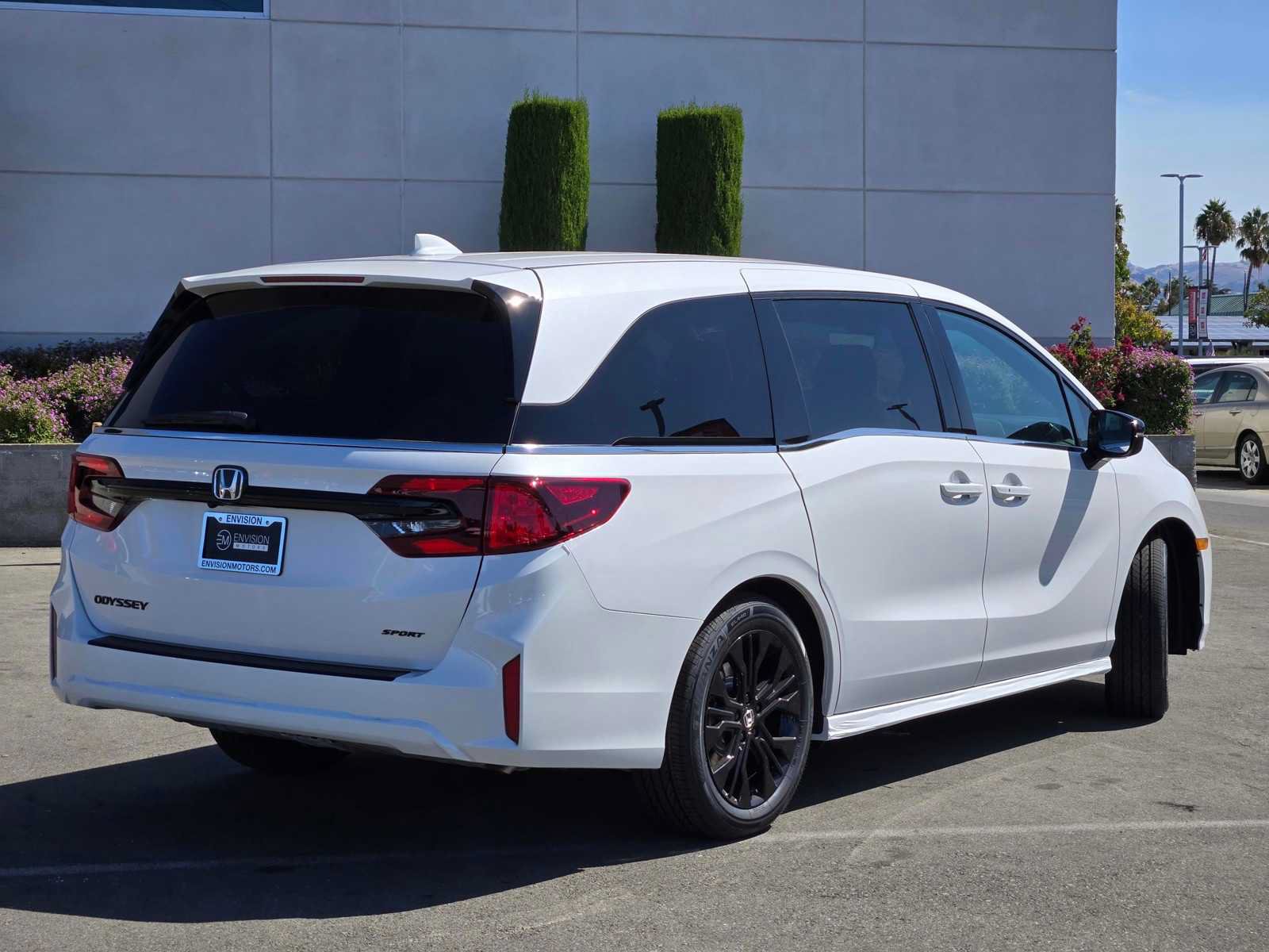 New 2027 Honda Odyssey Sport-L image 4