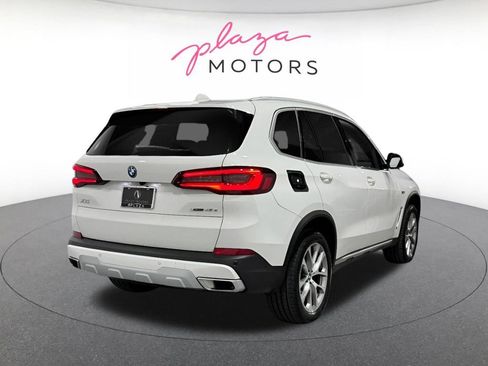 Certified 2023 BMW X5 xDrive45e w/ Climate Comfort Package AWD/4WD image 5