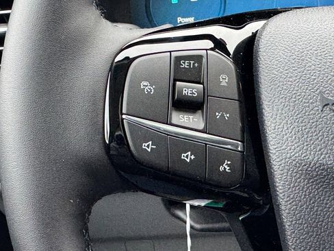 New 2026 Ford Escape Platinum w/ Class II Trailer Tow Package image 13