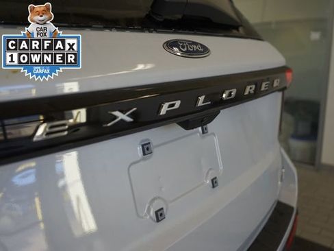 Used 2026 Ford Explorer Active AWD/4WD image 13