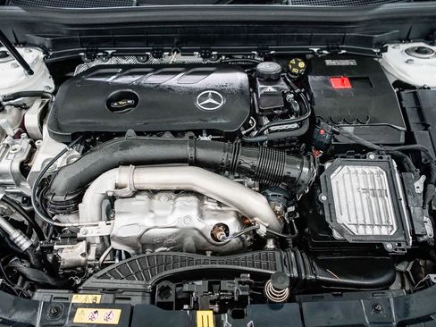 Used 2026 Mercedes-Benz GLB 250 image 27