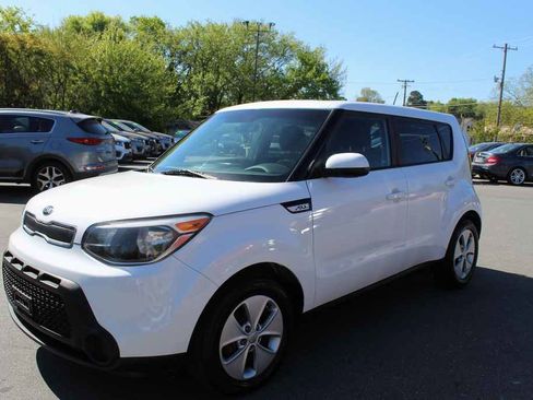 Used 2016 Kia Soul w/ Option Group 020 image 1