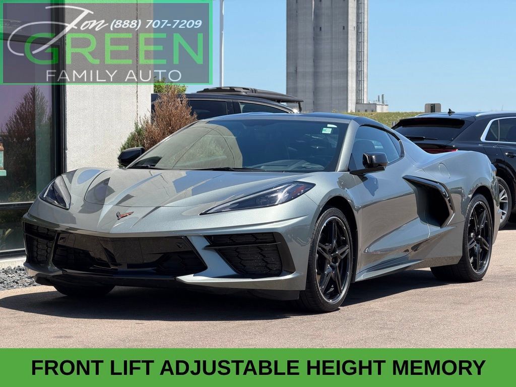 Used 2023 Chevrolet Corvette Stingray Preferred Cpe w/ Body-Color Dual Roof Package RWD image 1