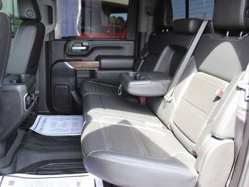 Used 2020 GMC Sierra 3500 Denali w/ Denali Ultimate Package AWD/4WD image 36
