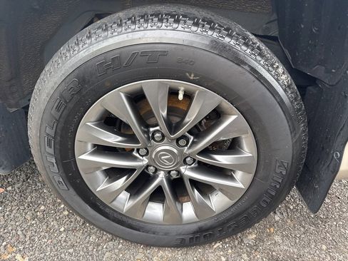 Used 2014 Lexus GX 460 Luxury image 20