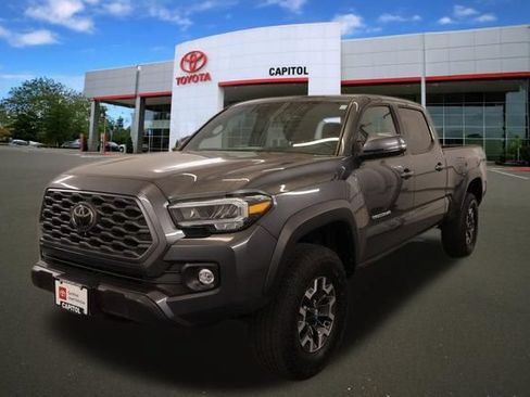 Certified 2023 Toyota Tacoma TRD Off-Road AWD/4WD image 7