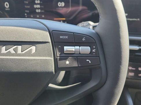 New 2026 Kia Sportage SX FWD image 29