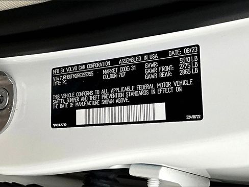 Used 2024 Volvo S60 T8 Ultimate w/ Climate Package image 16