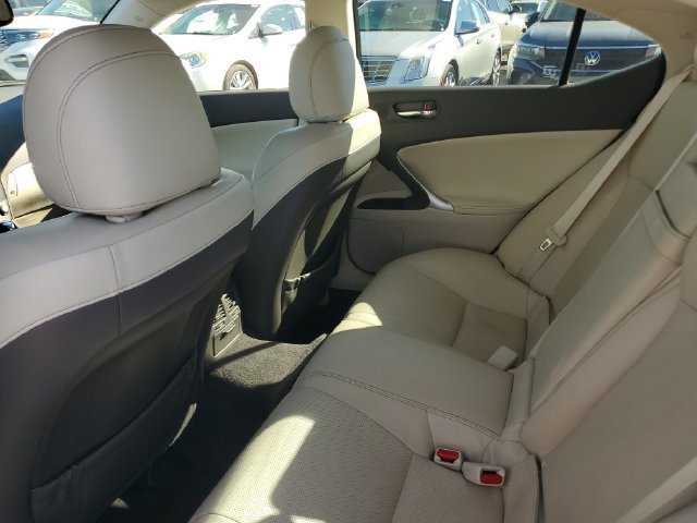 Used 2013 Lexus IS 250 w/ Premium Pkg Value Edition RWD image 7