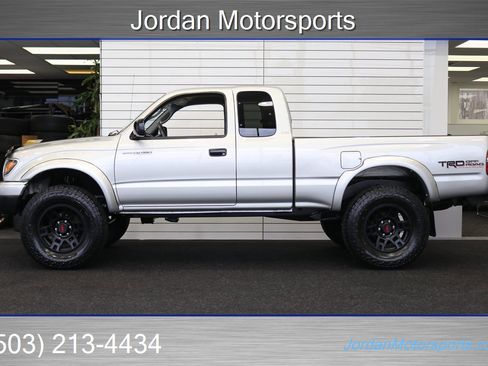 Used 2002 Toyota Tacoma 4x4 Xtracab V6 image 4