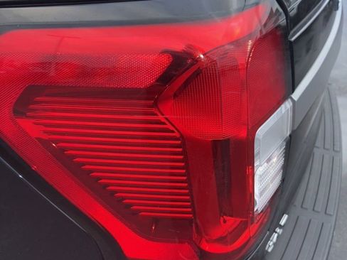 Certified 2023 Ford Expedition Max XLT image 13