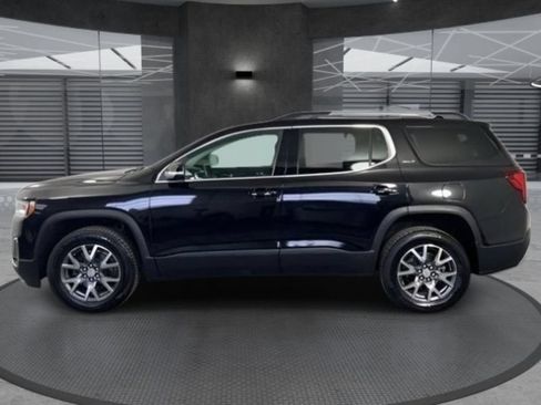 Used 2023 GMC Acadia SLT AWD/4WD image 8