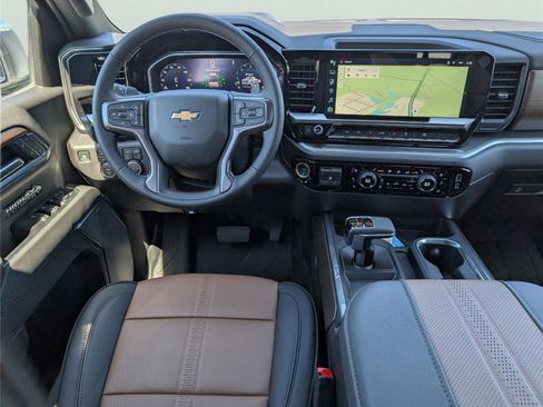 New 2026 Chevrolet Silverado 1500 High Country AWD/4WD image 13