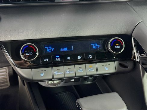 New 2026 Hyundai Elantra SEL Sport Premium image 17