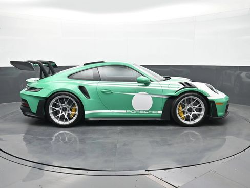 Certified 2025 Porsche 911 GT3 RS RWD image 18