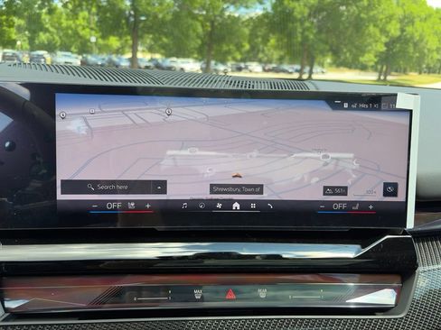 New 2027 BMW 550e xDrive AWD/4WD image 13
