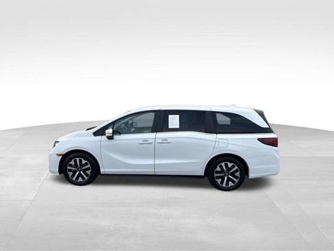 Certified 2025 Honda Odyssey EX-L image 5