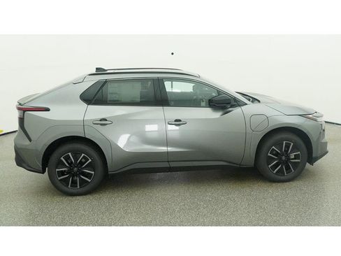 New 2026 Toyota bZ FWD image 11