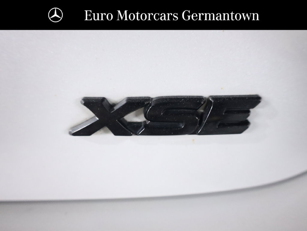 Used 2025 Toyota Camry XSE FWD image 64