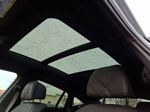 New 2026 BMW X6 xDrive40i w/ Climate Comfort Package image 12