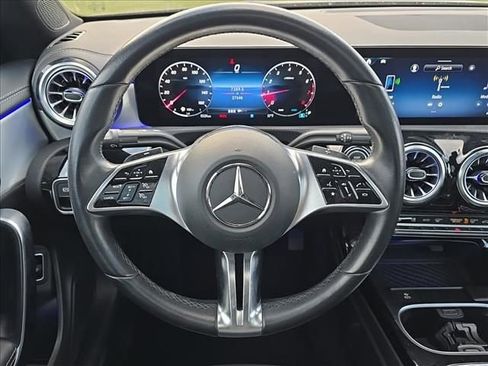 Used 2025 Mercedes-Benz CLA 250 4MATIC image 20