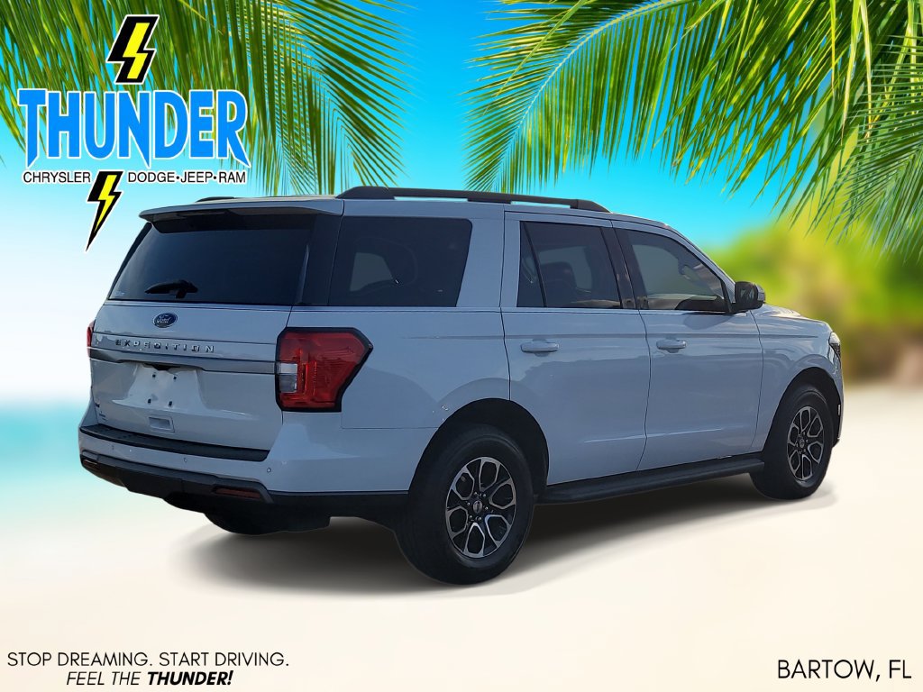Used 2022 Ford Expedition XLT RWD image 4