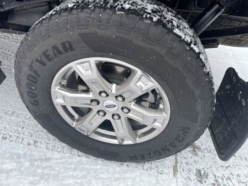 Used 2022 Ford F150 Lariat w/ Equipment Group 502A High image 13